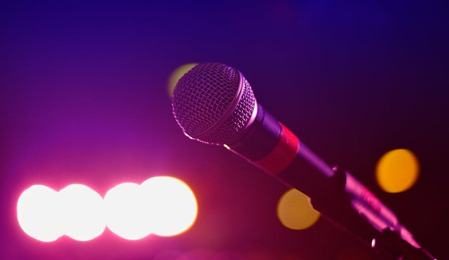 Karaoke: wat heb ik ervoor nodig? | Bax Music Blog