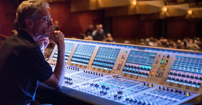 Hoe omgaan met slecht monitor-geluid op het podium?