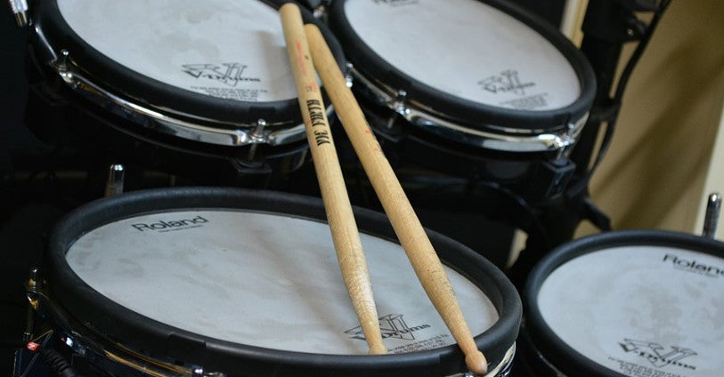 Akoestisch of elektrisch drumstel - Wat is de beste keus?