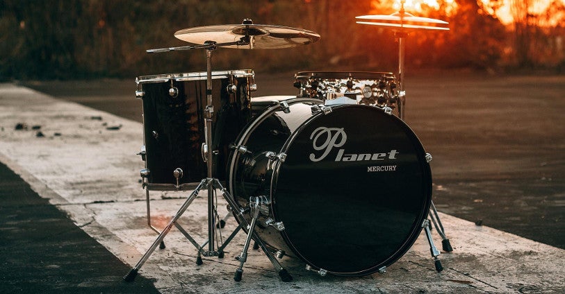 Drumstel-opstelling: probeer deze variaties! - Alleen een floortom Drumstel-opstelling: probeer deze variaties!