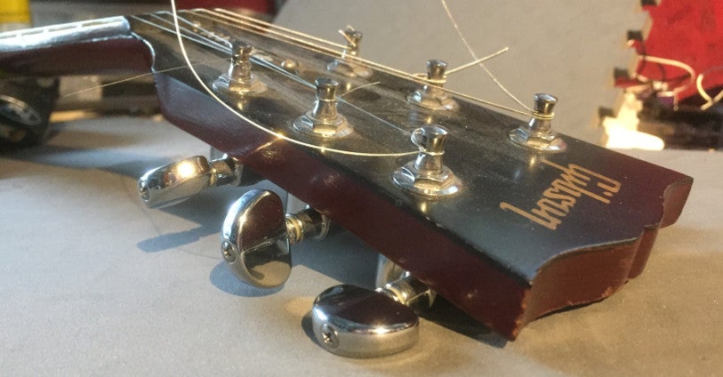 Stemmechanieken van je gitaar vervangen