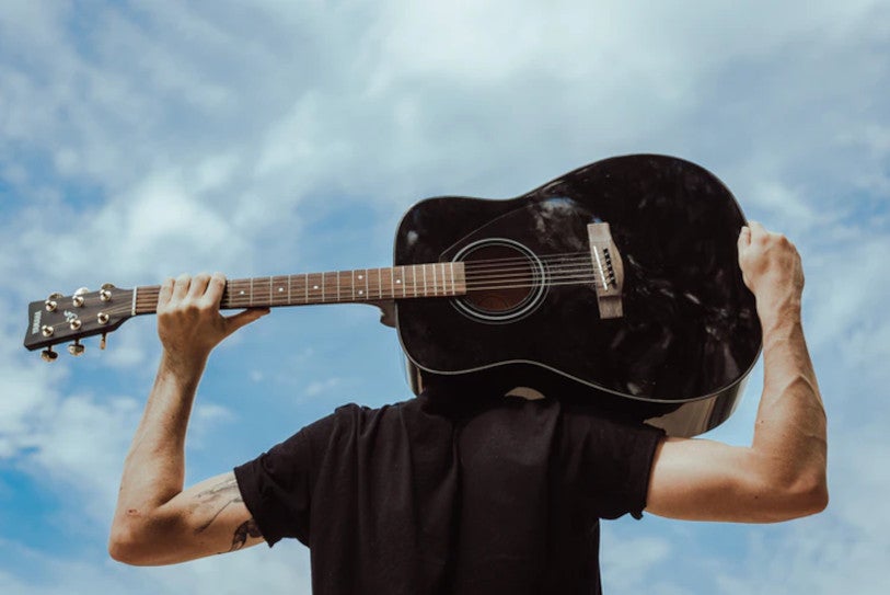 5 redenen waarom beginnende gitaristen stoppen met spelen