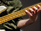 Basgitaar-arpeggio's leren spelen