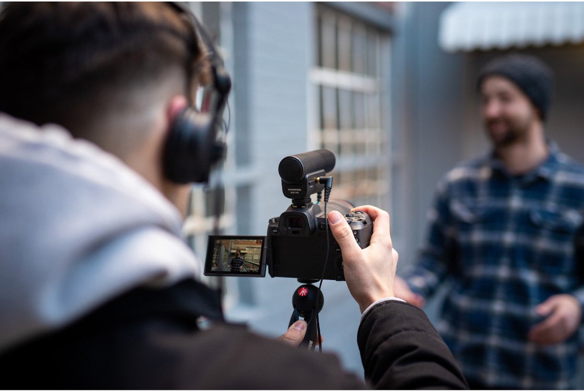 Dialoog opnemen bij je video's - Gebruik de juiste microfoon