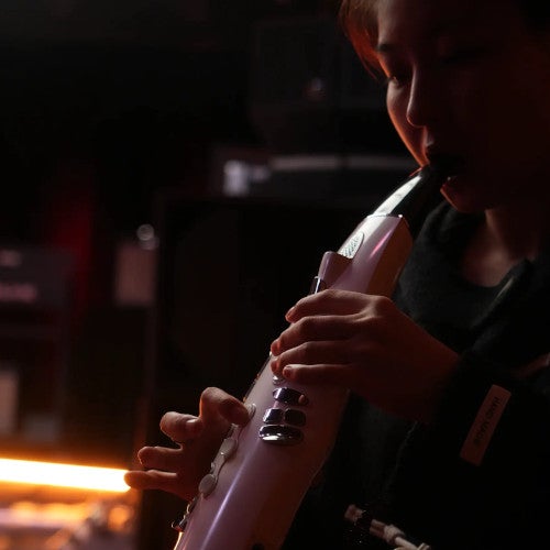 8. Is een elektronisch blaasinstrument een goed alternatief voor een echte saxofoon?