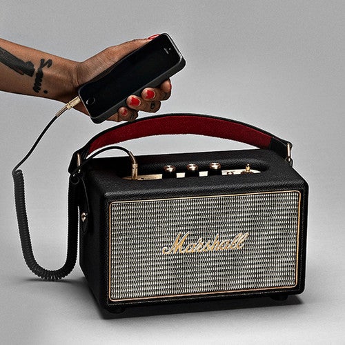 6. Welke aansluitingen kan ik op mijn Bluetooth-speaker vinden?